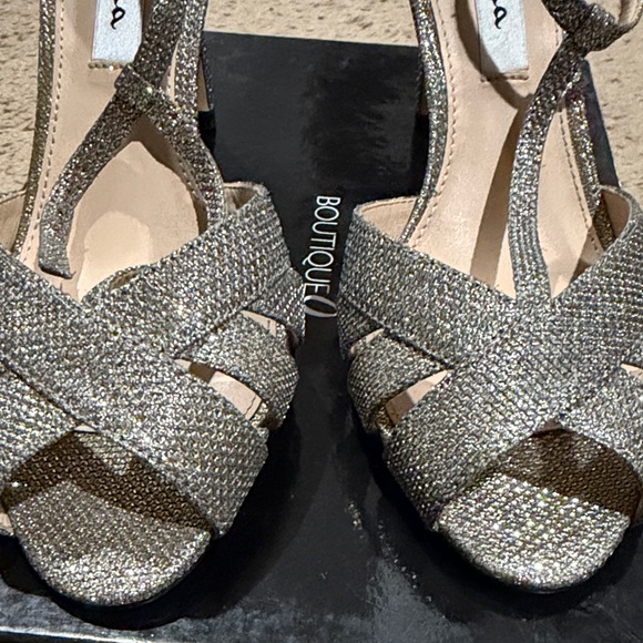Nina Glittering Silver Heels - Picture 3 of 7